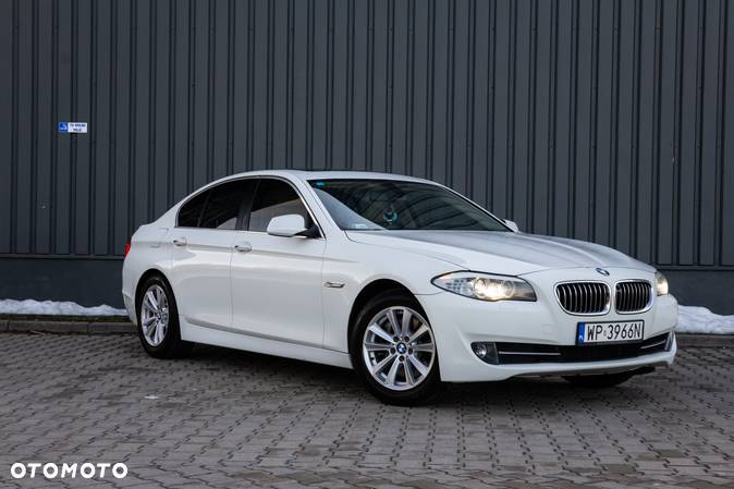 BMW Seria 5 535i xDrive - 1