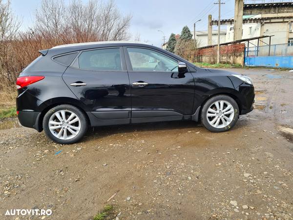 Hyundai ix35 2.0 CRDI 4WD Automatik Luxury - 5