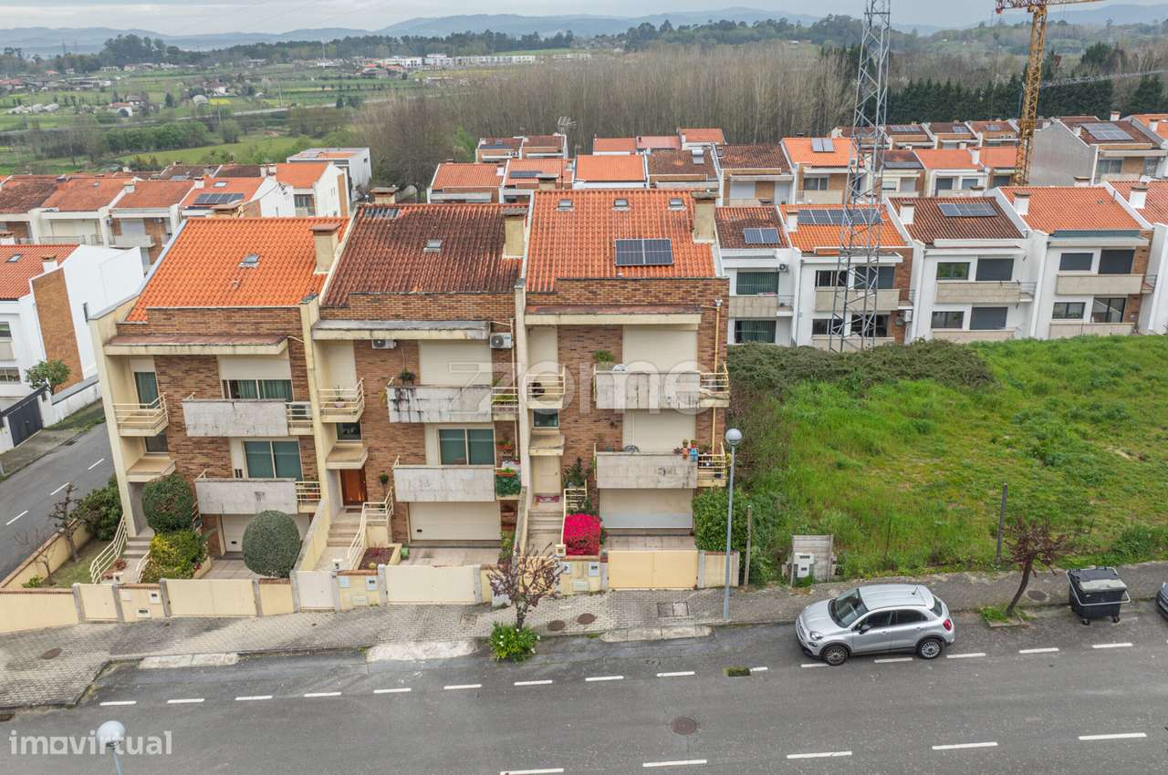 Moradia T4 com Suíte em Dume-38