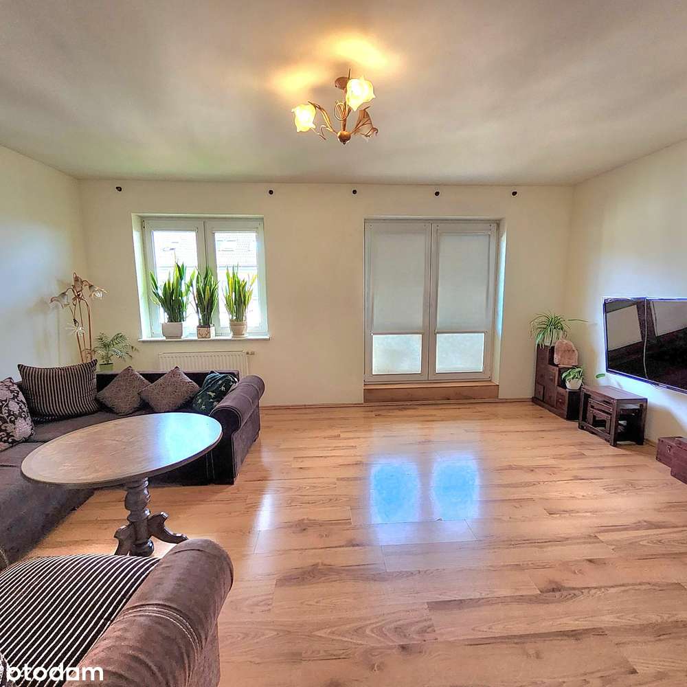 Dwupoziomowy apartament z balkonem i garażem - Pełny obrazek: 4/13