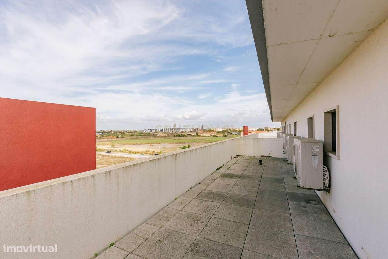 Apartamento T3 no Montijo-38