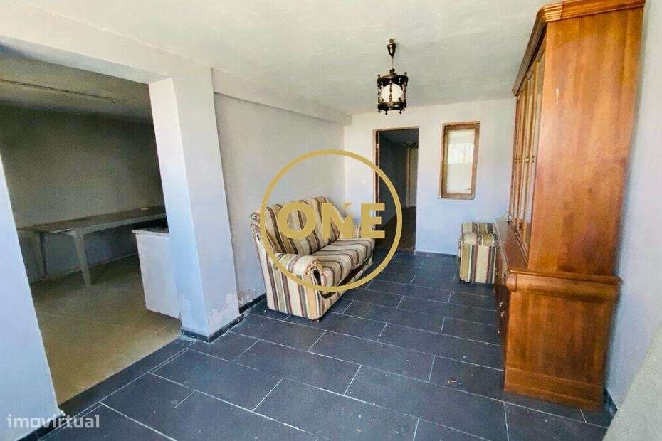 Moradia T4 +5 para Restauro - Grande imagem: 5/37