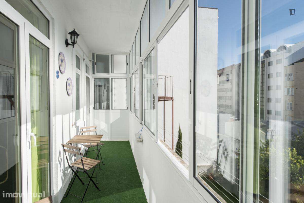 Quarto - localizado em Saldanha Lisbon - Grande imagem: 4/10