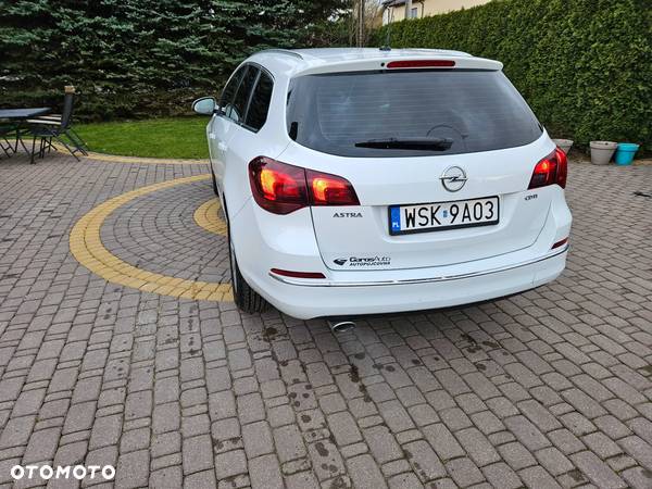 Opel Astra IV 2.0 CDTI Sport - 25