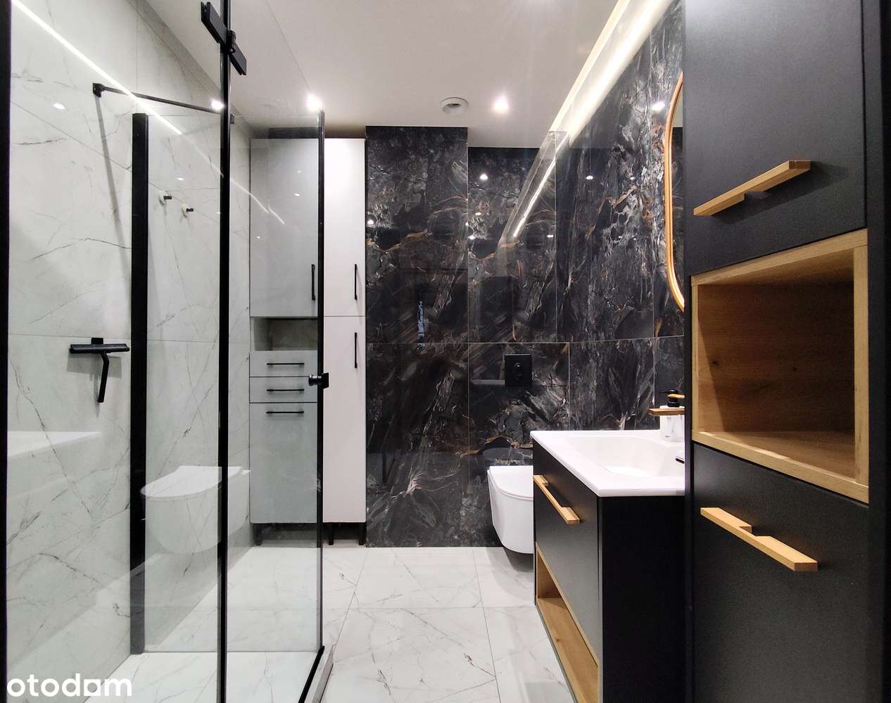 Umeblowane mieszkanie: 50 m2, 1 piętro, ogrzewanie miejskie, balkon-5