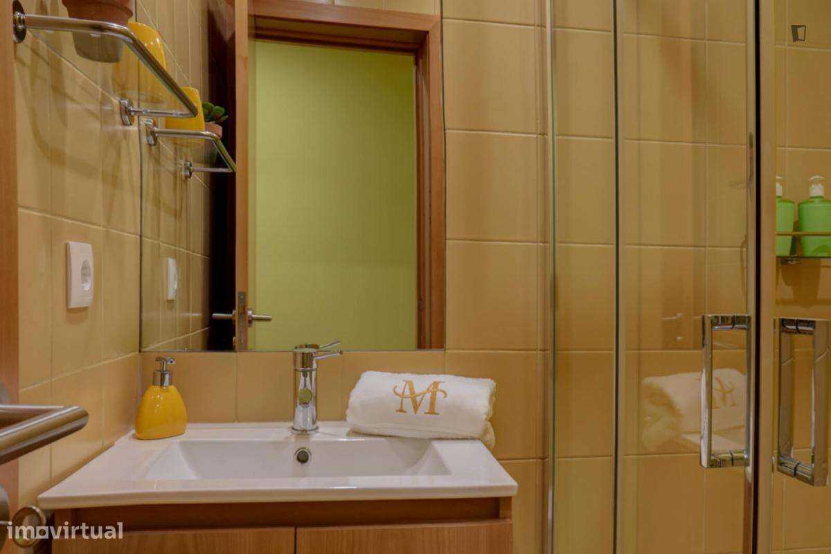 Apartamento com 2 quartos - localizado em Vila nova de gaia - Grande imagem: 5/7