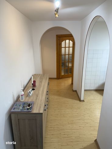 Ap cu 2 camere decomandat, et. 2/4, garaj, centrala termica, Bucovina!-9