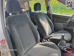 Ford Fiesta 1.4 Ghia - 34