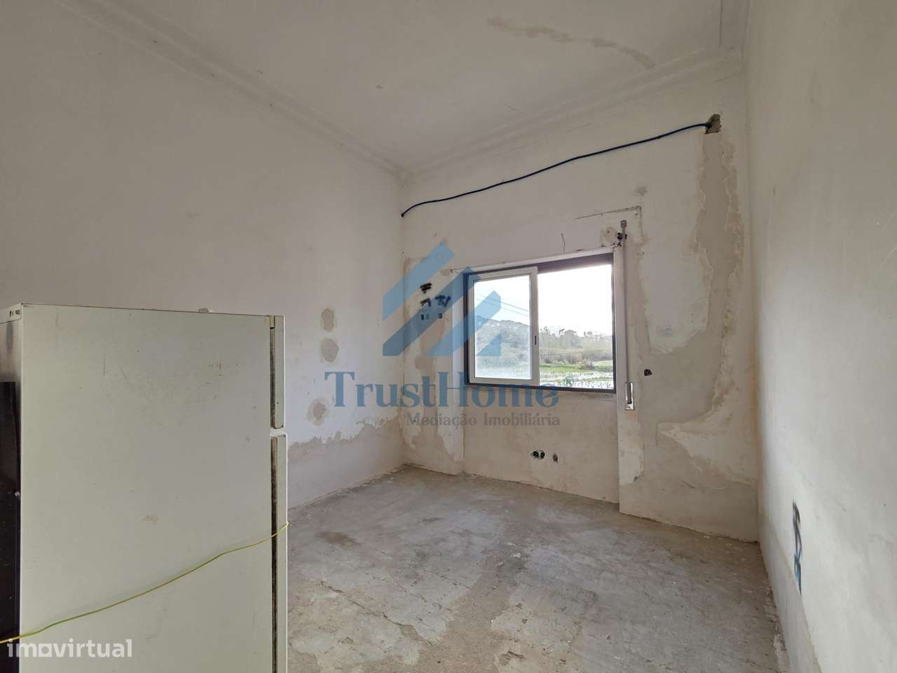 V4 para remodelação em São João da Ribeira a 13 Km de Rio Maior-24