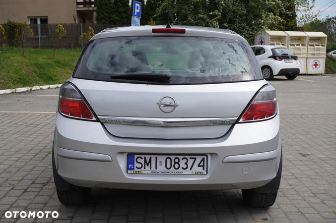 Opel Astra 1.7 CDTI DPF Active - 9
