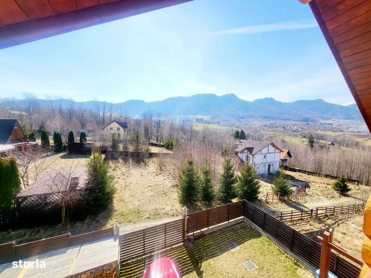 Vila de vanzare , superba ,din busteni si piatra !-5