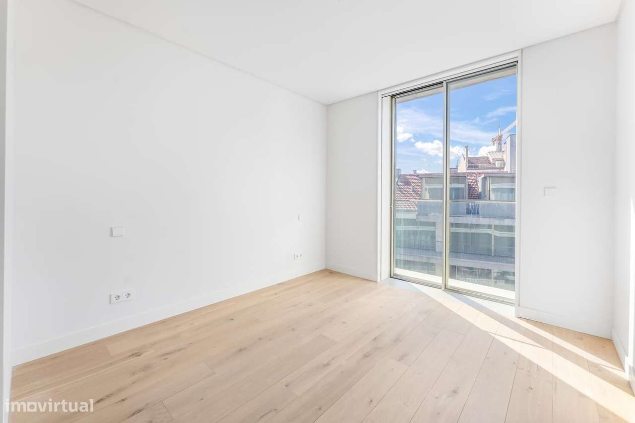 Apartamento T3 com piscina, Lisboa-9