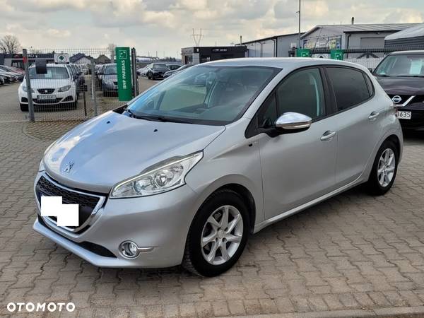 Peugeot 208 1.2 PureTech Style - 3