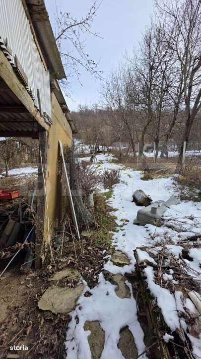 Casa de vanzare, cu 4 camere, 120 mp, teren de 1500 mp, zona centrala - Imagine principală: 4/19