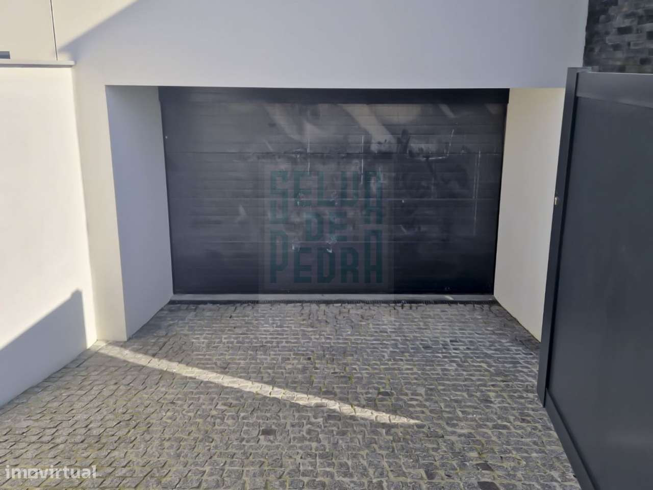 Moradia de 3 frentes V4 Famalicão-35