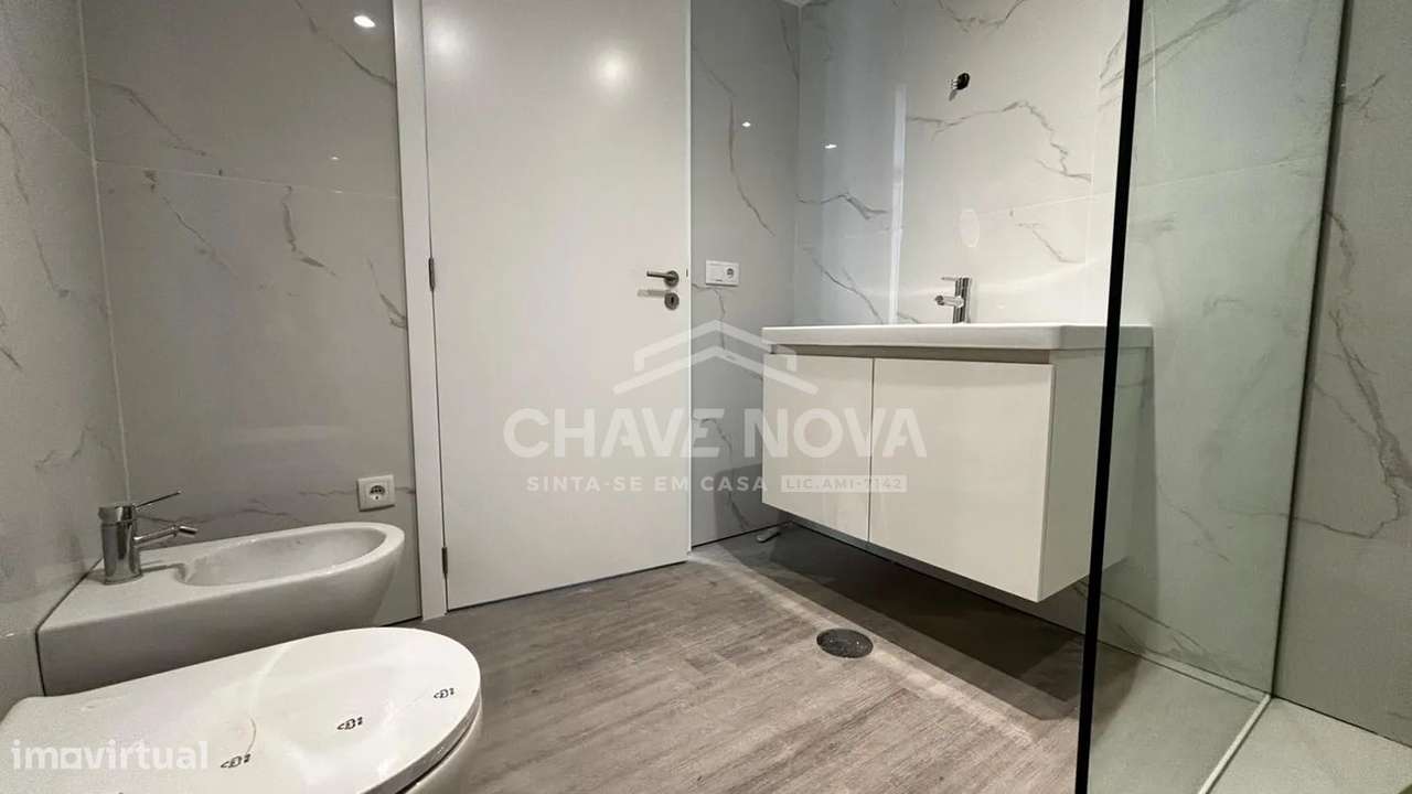 T0 Novo c/ Terraço na Senhora da Hora-6