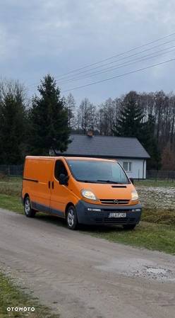 Opel Vivaro - 1