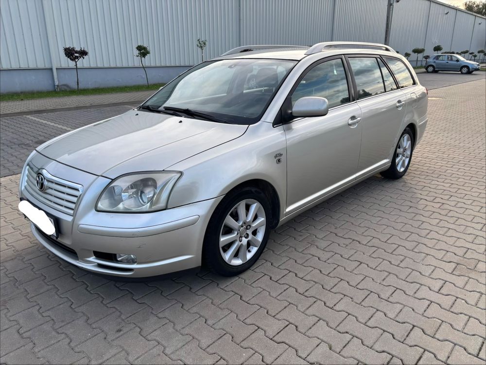 Toyota Avensis II (2003-2009) 2005