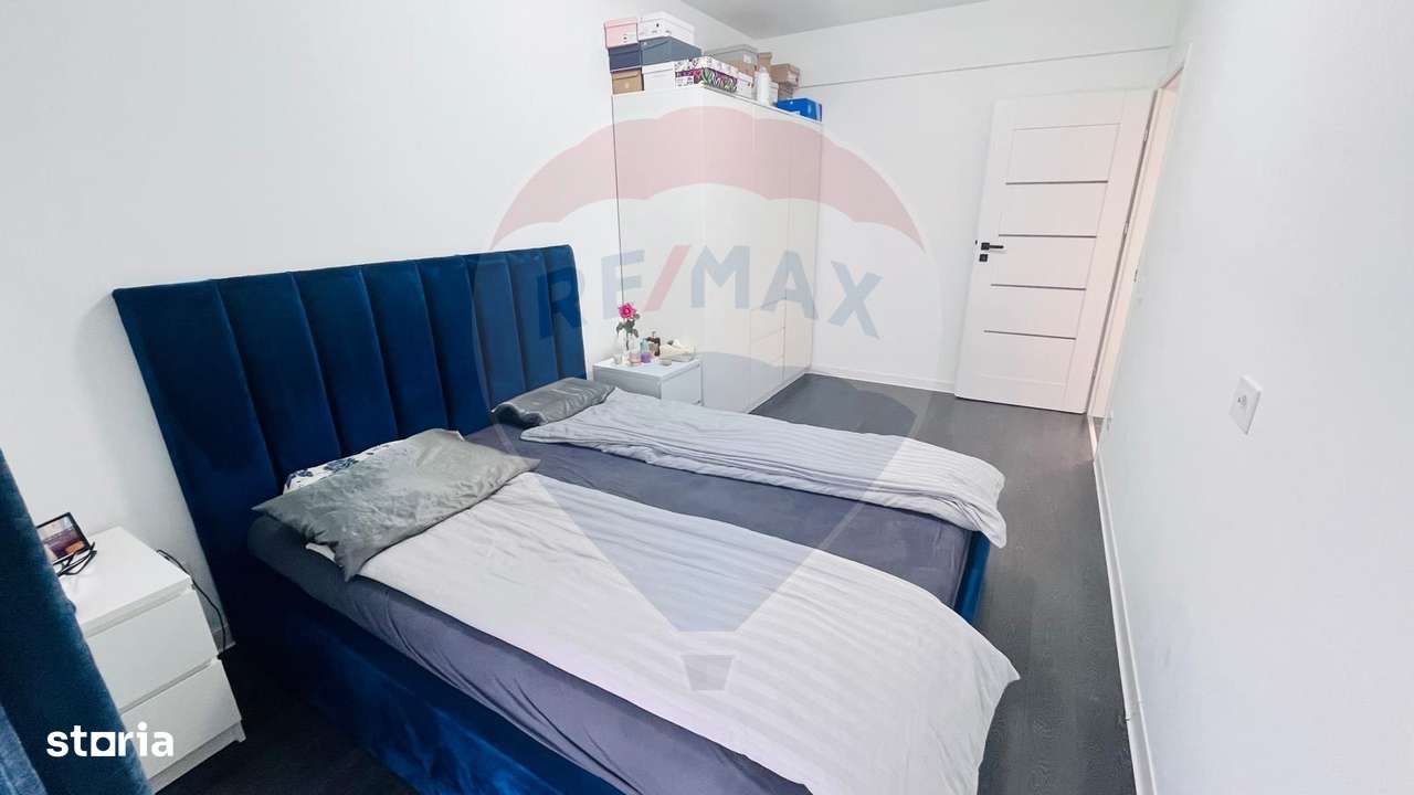 Apartament cu 3 camere de vânzare în zona Nufarul-7