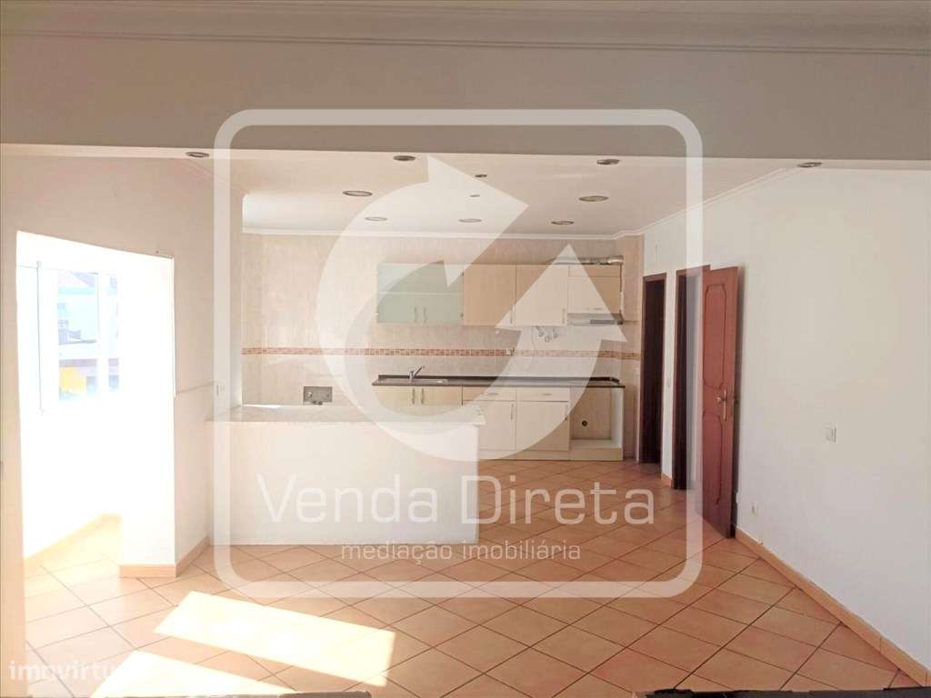 Apartamento T3 no Centro de Alhos Vedros - A 3 min da Estação | Exc... - Grande imagem: 4/29