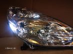 PEUGEOT 607 FAROL XENON DIREITO - FF224 - 4