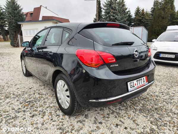 Opel Astra IV 1.7 CDTI Enjoy S&S - 4