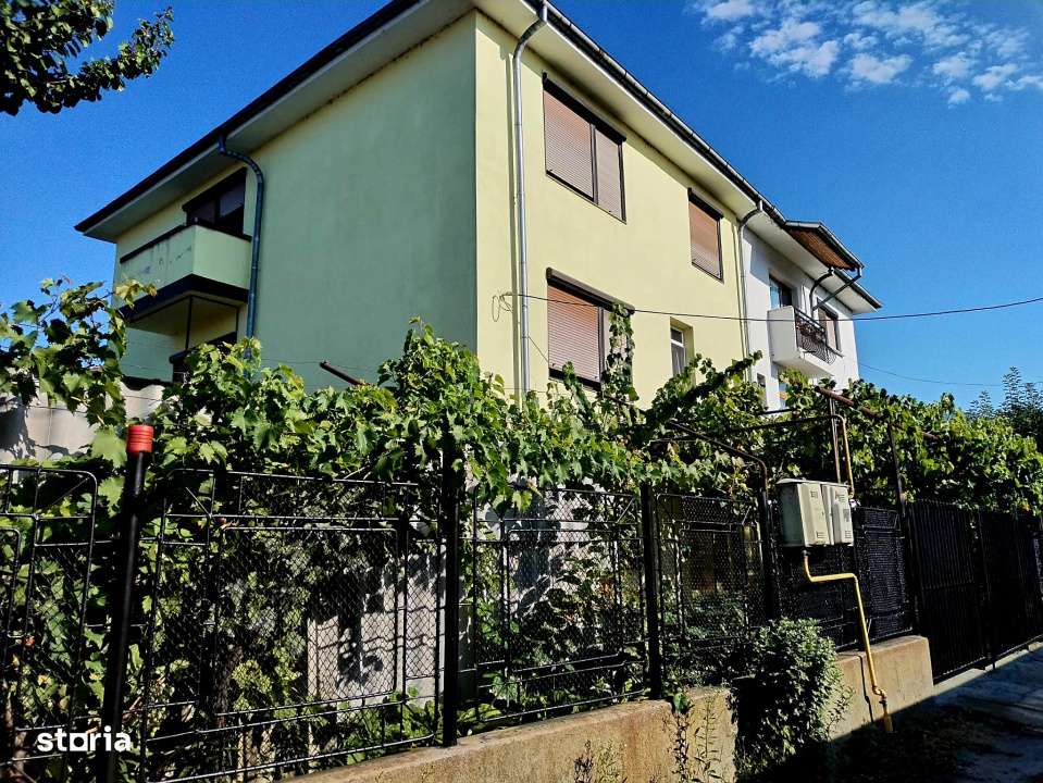 Comision 0% Casa p+2 , 226 mp utili , 245mp teren - Imagine principală: 2/19