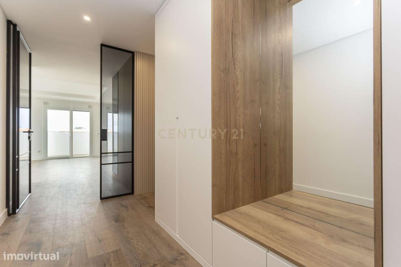 T3 de Luxo | 2.º Andar Direito | Varanda em L | Quinta do Desembargado-7