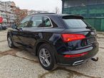 Audi Q5 50 TFSI e quattro S tronic sport - 4