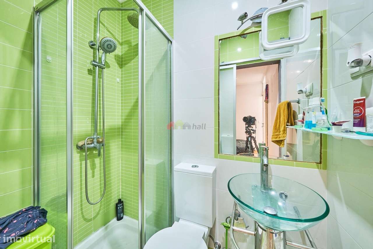 Apartamento T3 com 2 Wc´s e arrecadação-11