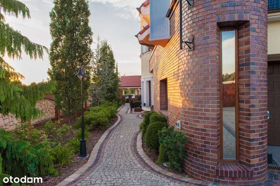 Niepowtarzalna Rezydencja Z Jeziorem-4