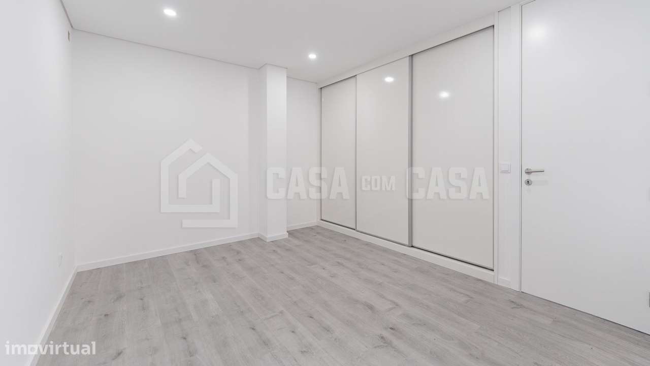 Apartamento T1 em Repeses - Grande imagem: 2/6