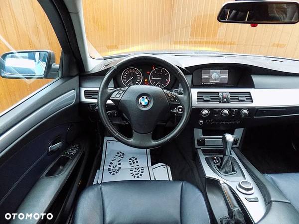 BMW Seria 5 - 16