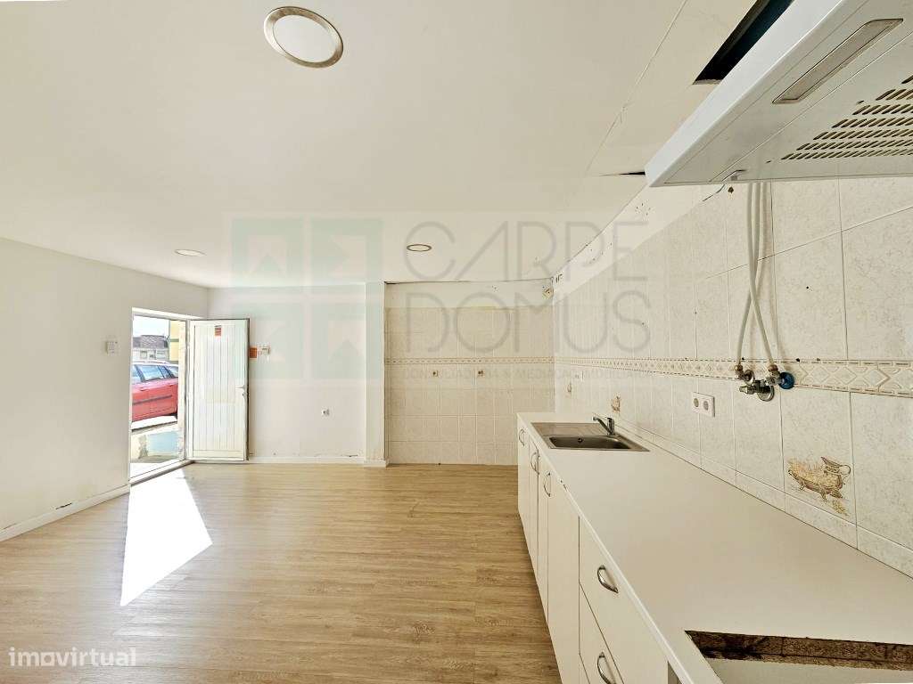 Espaçoso apartamento T3 na Ramada, Odivelas-32