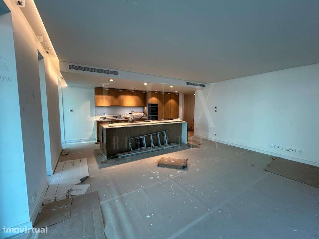 APARTAMENTO T1 DE LUXO EM PRESTIGIADO CONDOMÍNIO DE CASCAIS-10