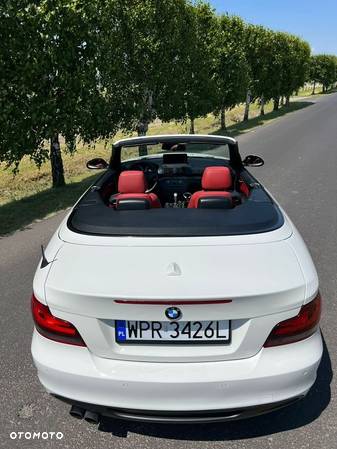 BMW Seria 1 135i Cabrio Limited Edition Lifestyle mit M Sportpaket - 28