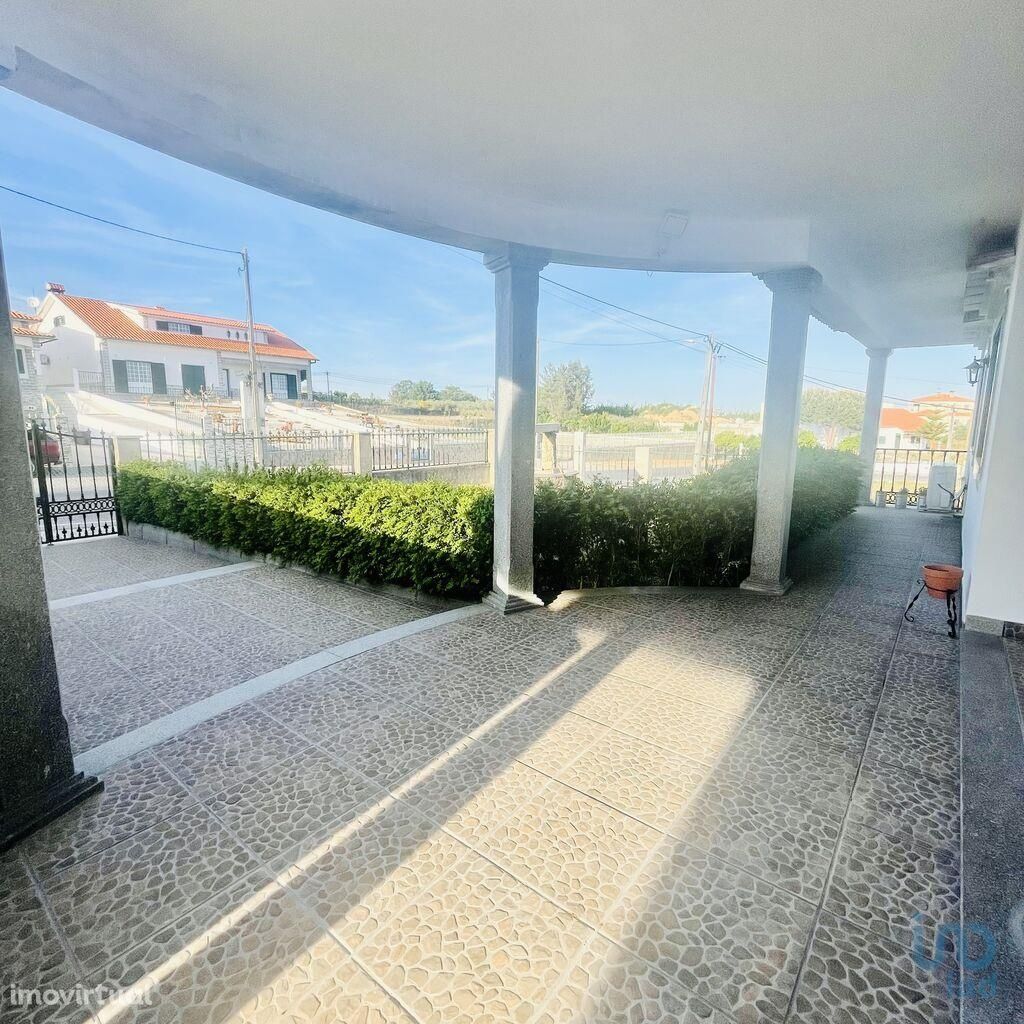 Casa / Villa T5 em Castelo Branco de 526,00 m2