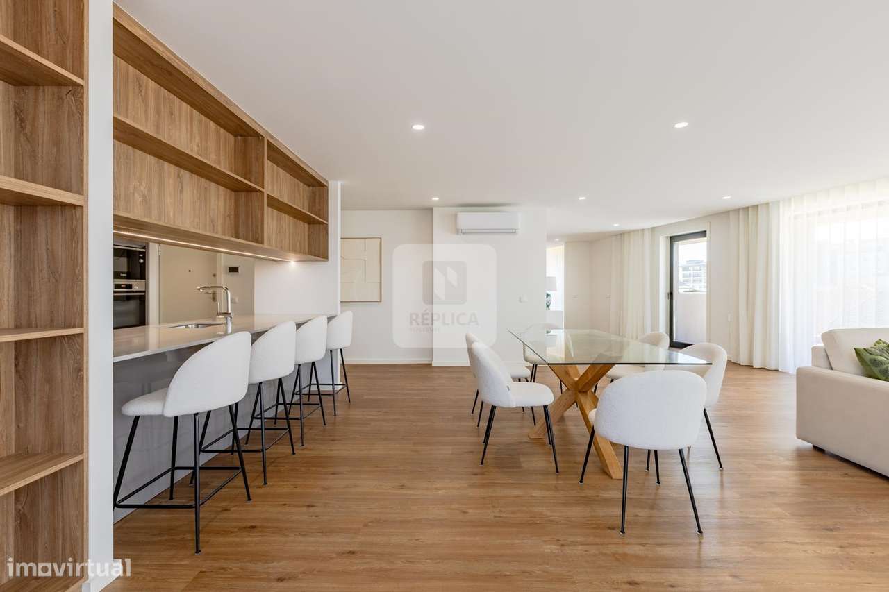 Penthouse T4 com Vista Panorâmica no Centro de Vila Nova de Gaia-6