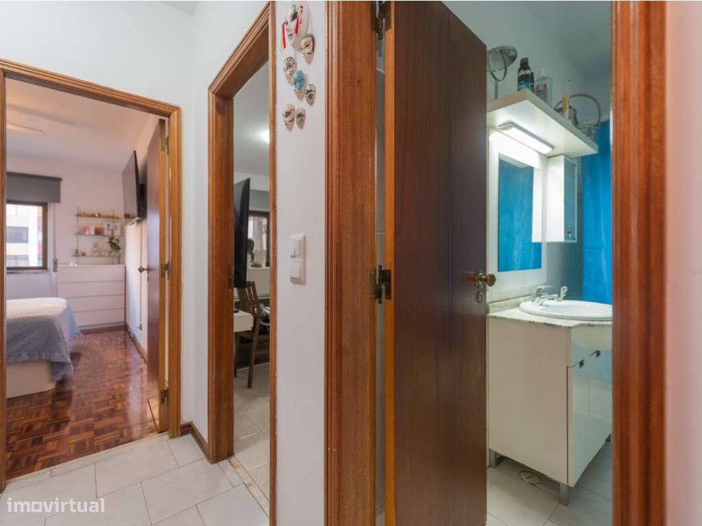 T1 em Massamá - Zona do Shopping-18