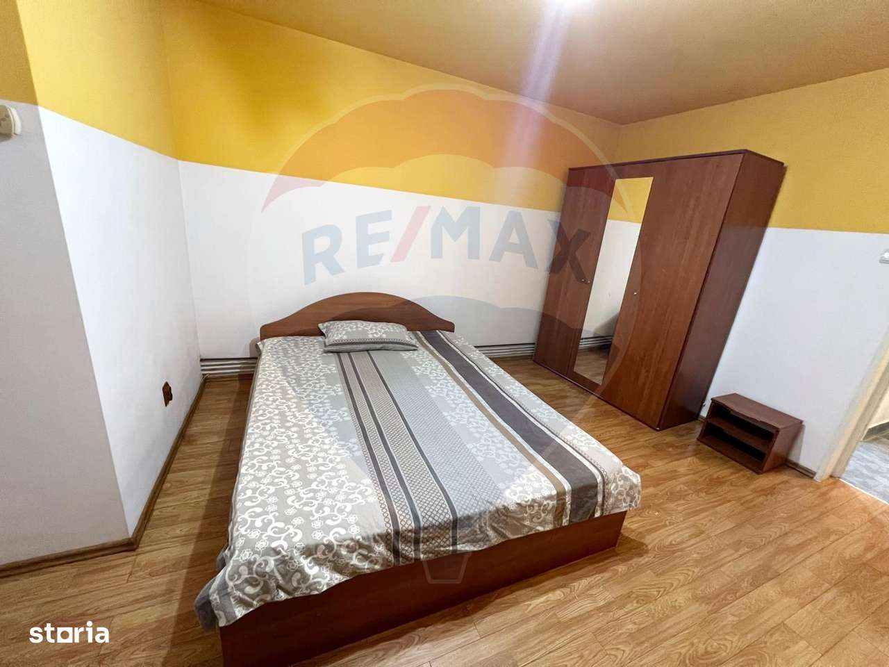 Garsoniera de închiriat în zona RFN - Imagine principală: 2/6