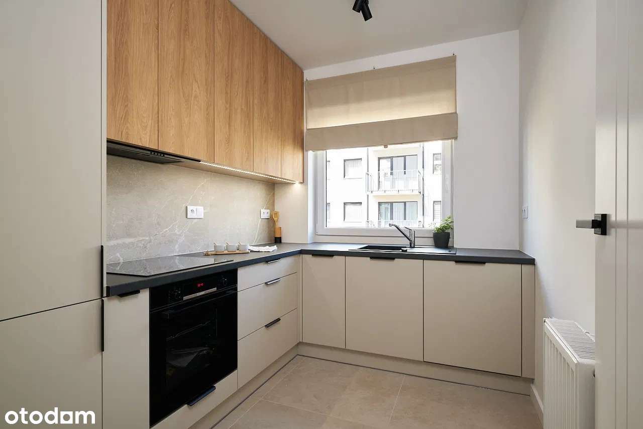 Parter | Blisko Dworzec PKP | Garderoba | Po generalnym remoncie!-0