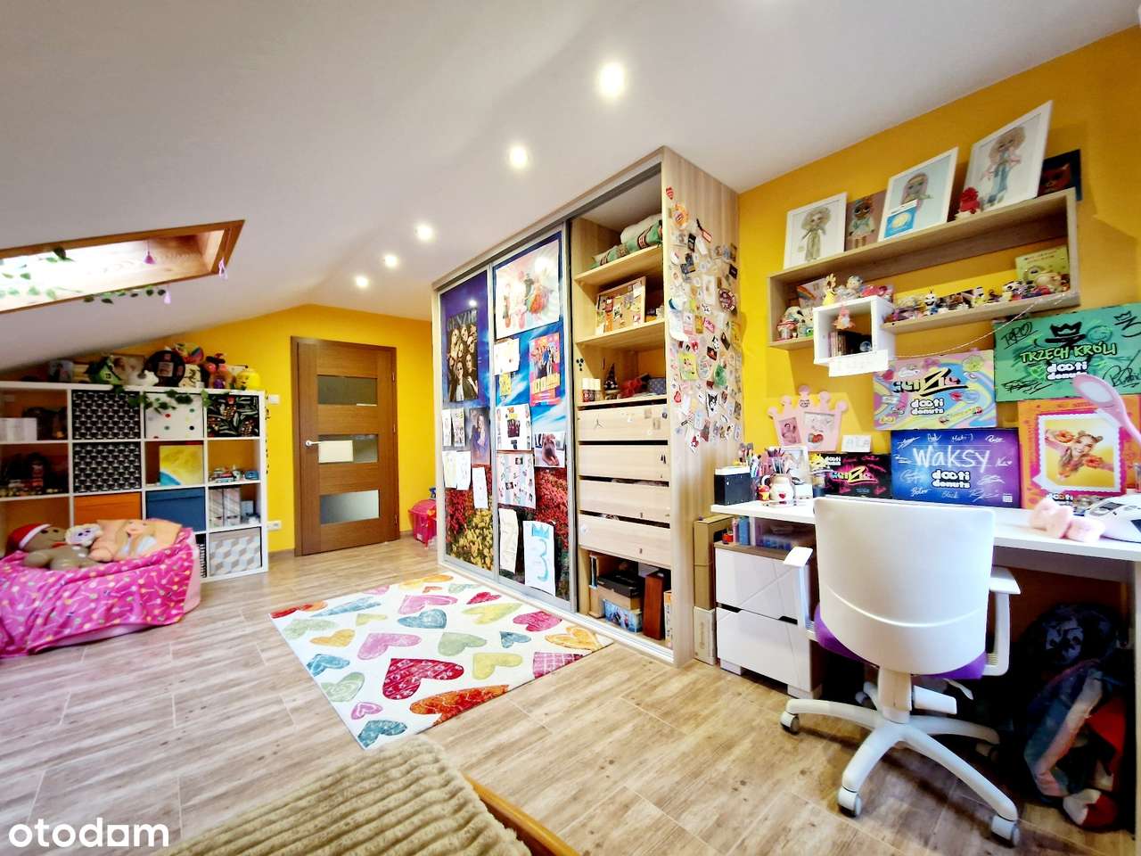 Solidny dom + budynek pod działalność w Złotorii-16