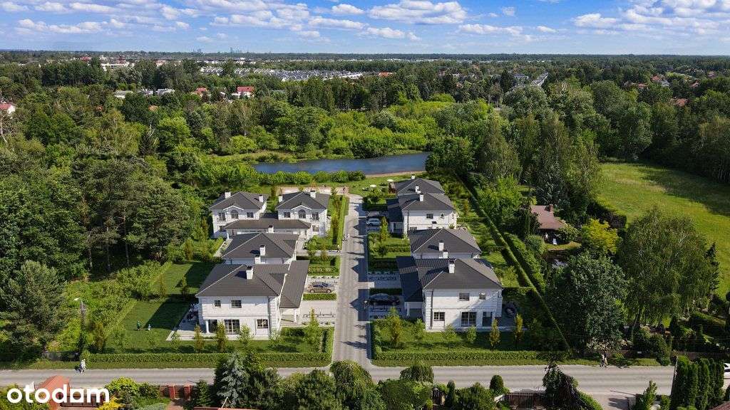 Komfortowe Wille w prestiżowej lokalizacji-3