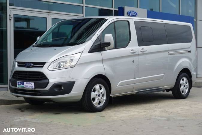 Ford Tourneo Custom - 1