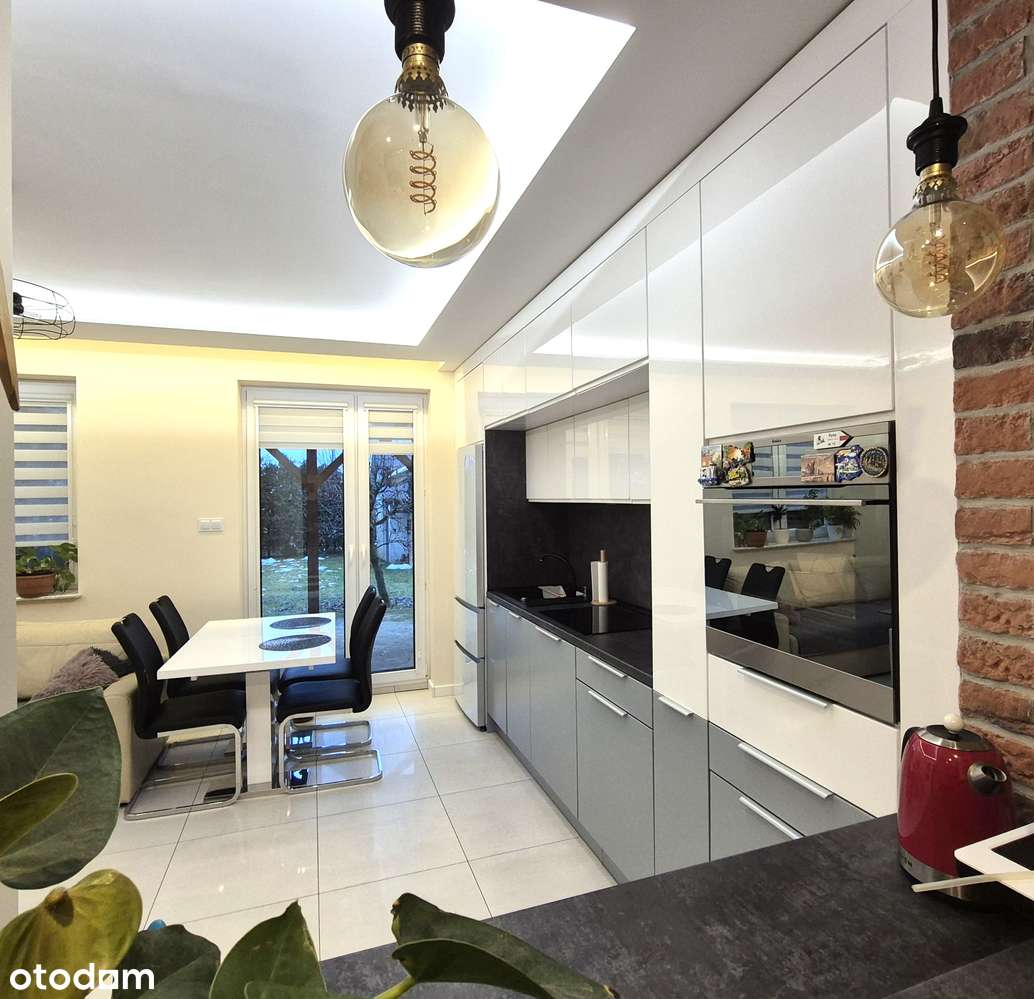 Lokal mieszkalny z ogrodem i garażem - Super loklizacja.-3