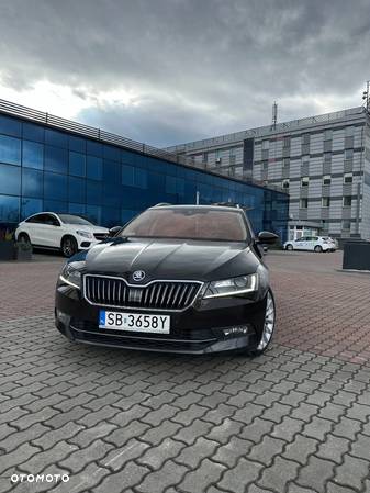 Skoda Superb 2.0 TDI 4x4 L&K DSG - 32