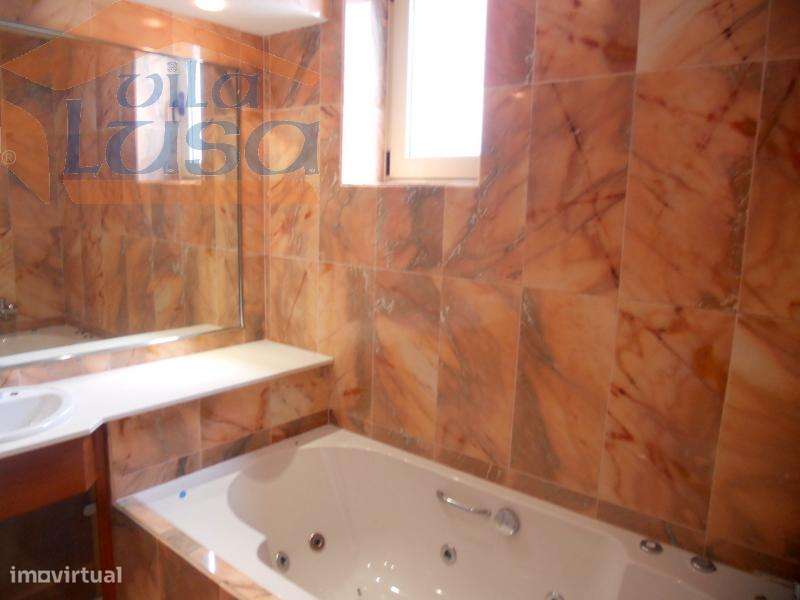 Moradia 3 Frentes Rotunda de Santo Ovídio - Grande imagem: 5/21