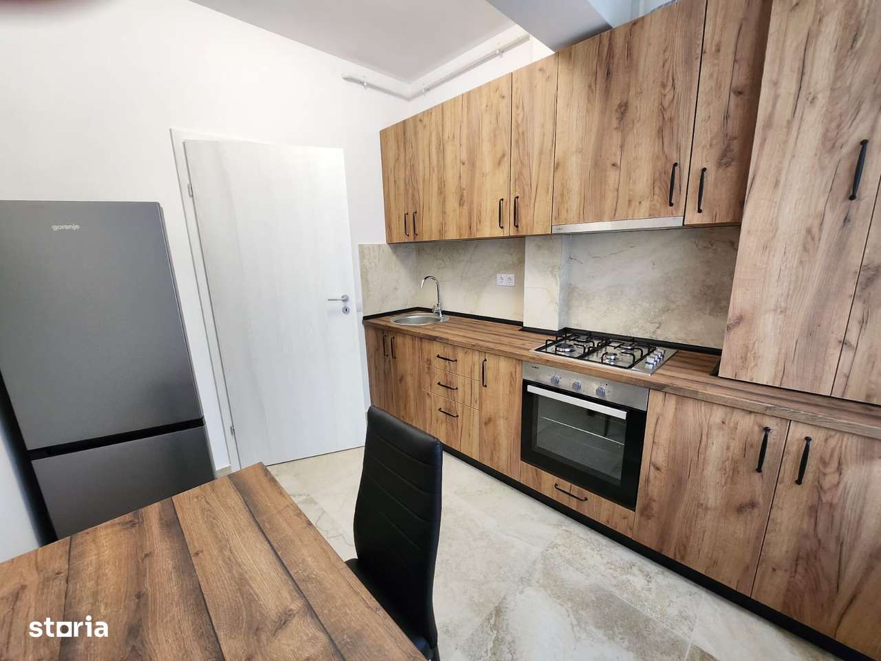 Garsoniera - Loc de parcare- Militari Residence - Imagine principală: 5/6