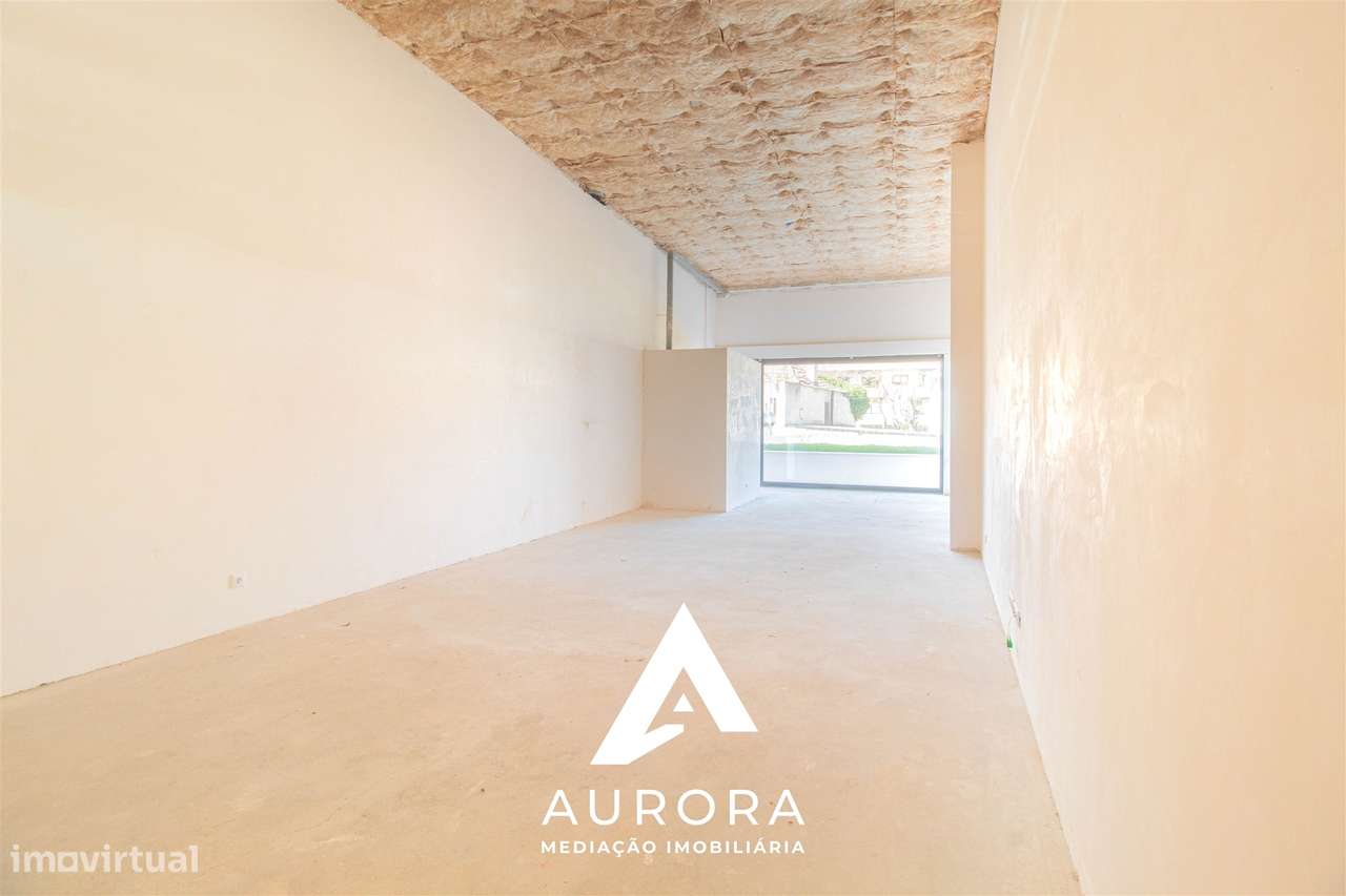 Loja para venda 227.4m2 área bruta centro da cidade de Espinho - Grande imagem: 4/5