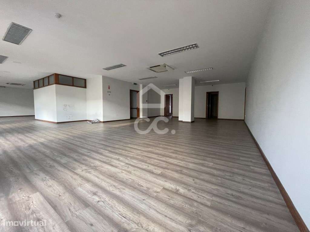 Espaço Comercial no Centro de Santo Tirso - Licenciado para Escritó...-11